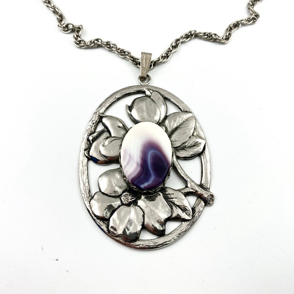 Vintage Pewter Purple White Banded Agate Silver Floral Pendant Necklace. - Picture 2 of 6